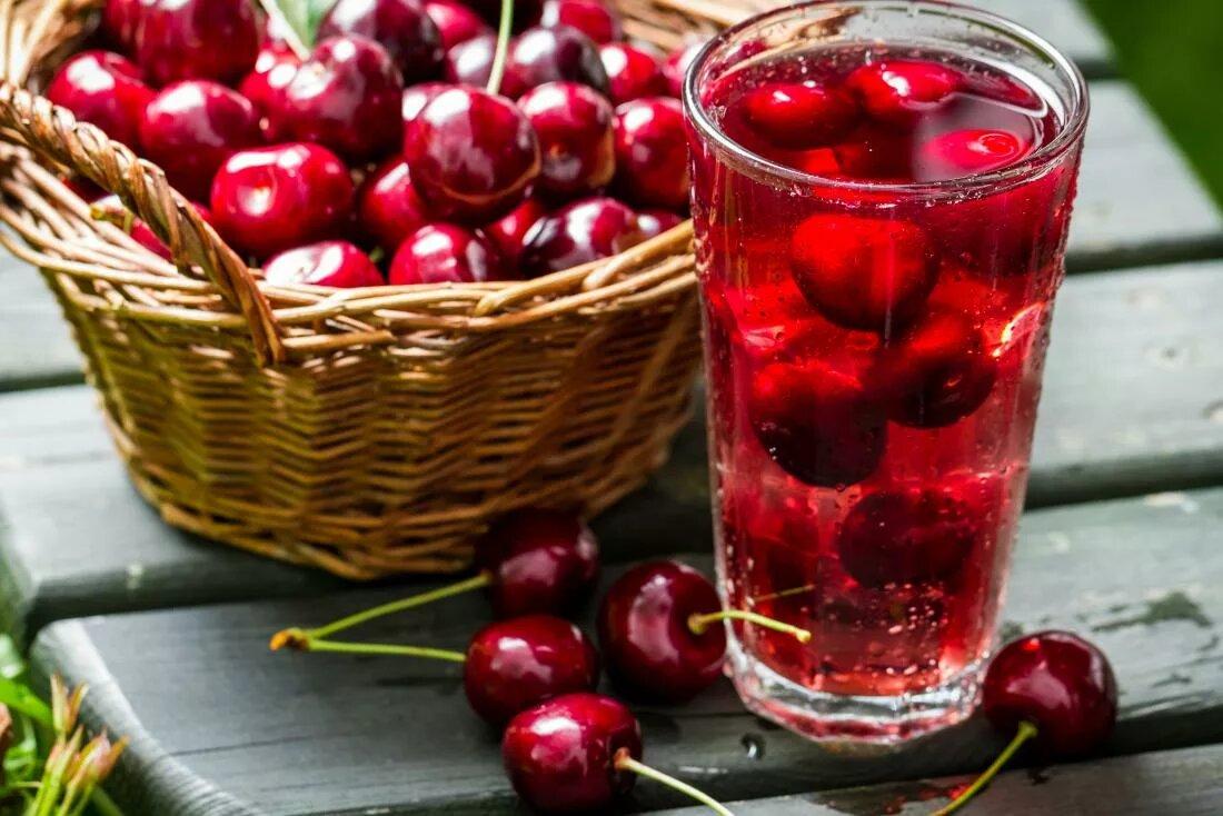 Seven Amazing Advantages of Cherries For Men's Health