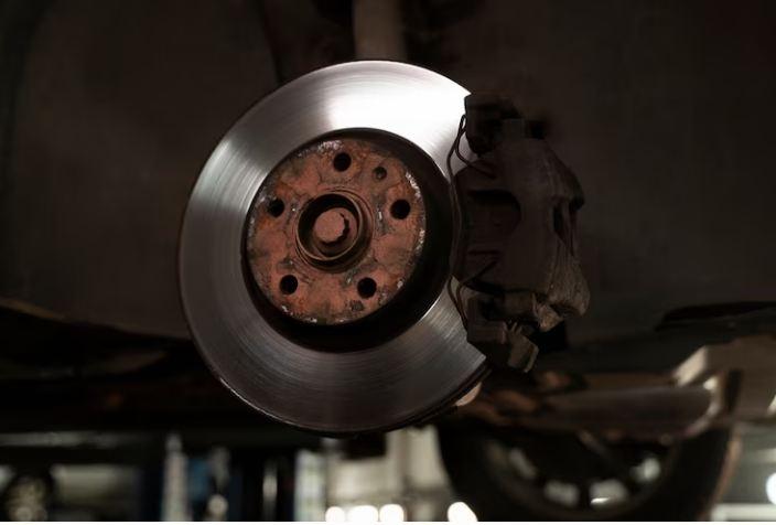 Brake Pads Replacement and Brake Discs Change: A Comprehensive Guide